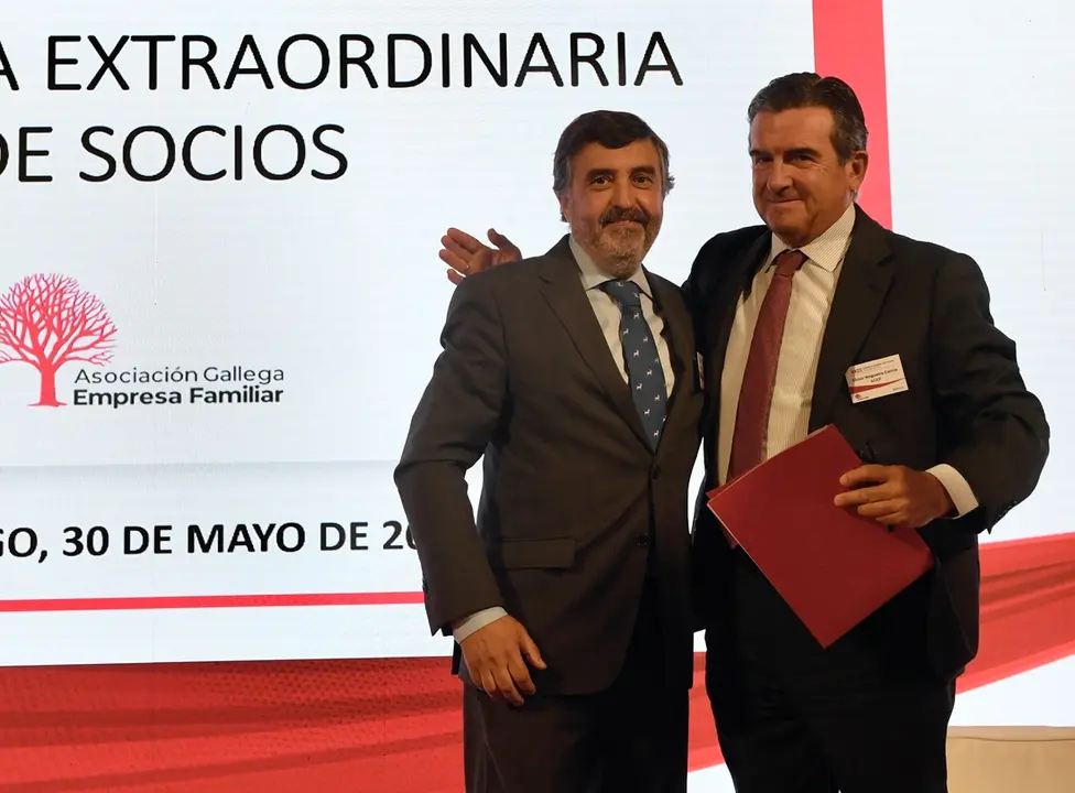 Jos&eacute; Silveira, novo presidente da Agef, xunto a V&iacute;ctor Nogueira. / Punto GA | M.Riopa