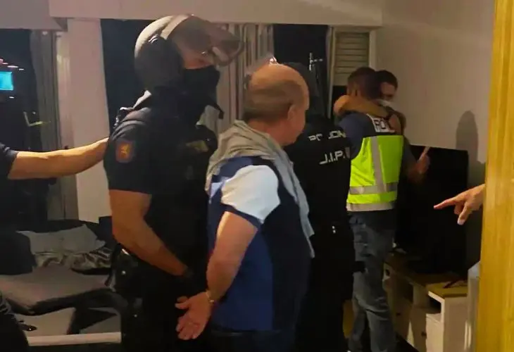 Momento en que Hugo El Pollo Carvajal es arrestado. / RR SS.