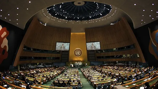 Asamblea General de la ONU. / RR SS.
