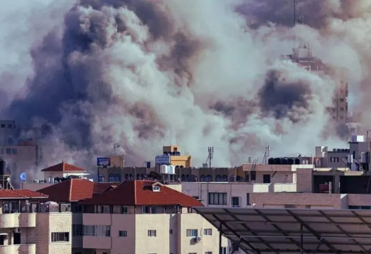 Bombardeo entre Ham&aacute;s e Israel. / RR SS.