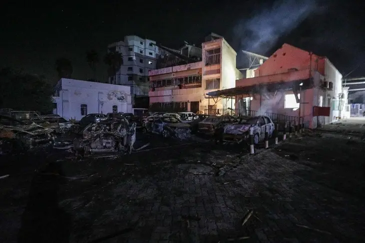 Ataque al hospital Al-Ahly en Gaza. / RR SS.