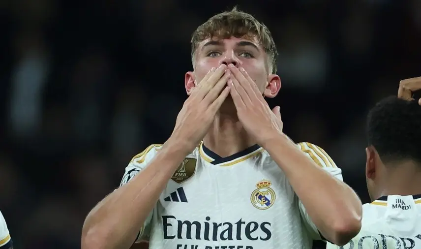Nico Paz, mediocampista del Real Madrid.
