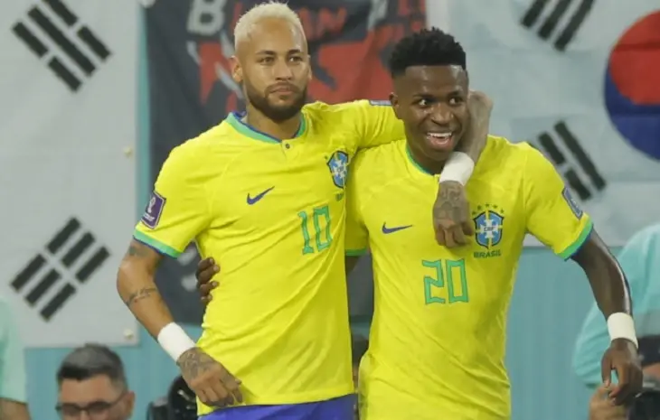 Neymar apoya a Vinicius como firme candidato a ganar el Bal&oacute;n de Oro / Fansfutbol