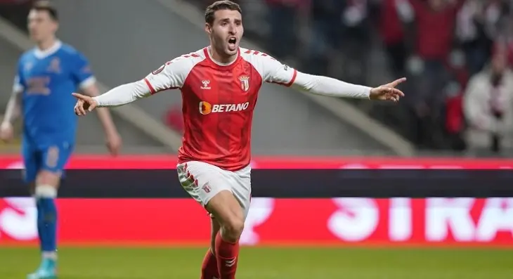 Abel Ruiz, delantero en la &oacute;rbita del Girona para sustituir a Dovbyk. / @BragaFans
