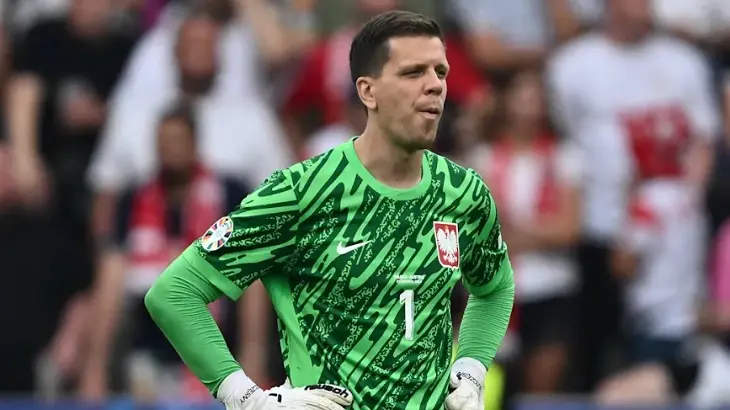Wojciech Szczesny, guardameta polaco, quien est&aacute; muy cerca de reforzar al FC Barcelona. / RR SS