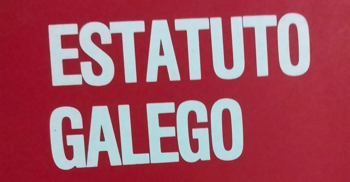 Fragmento de la portada del libro O Estatuto Galego, de X. Vilas Nogueira. / Munddiario