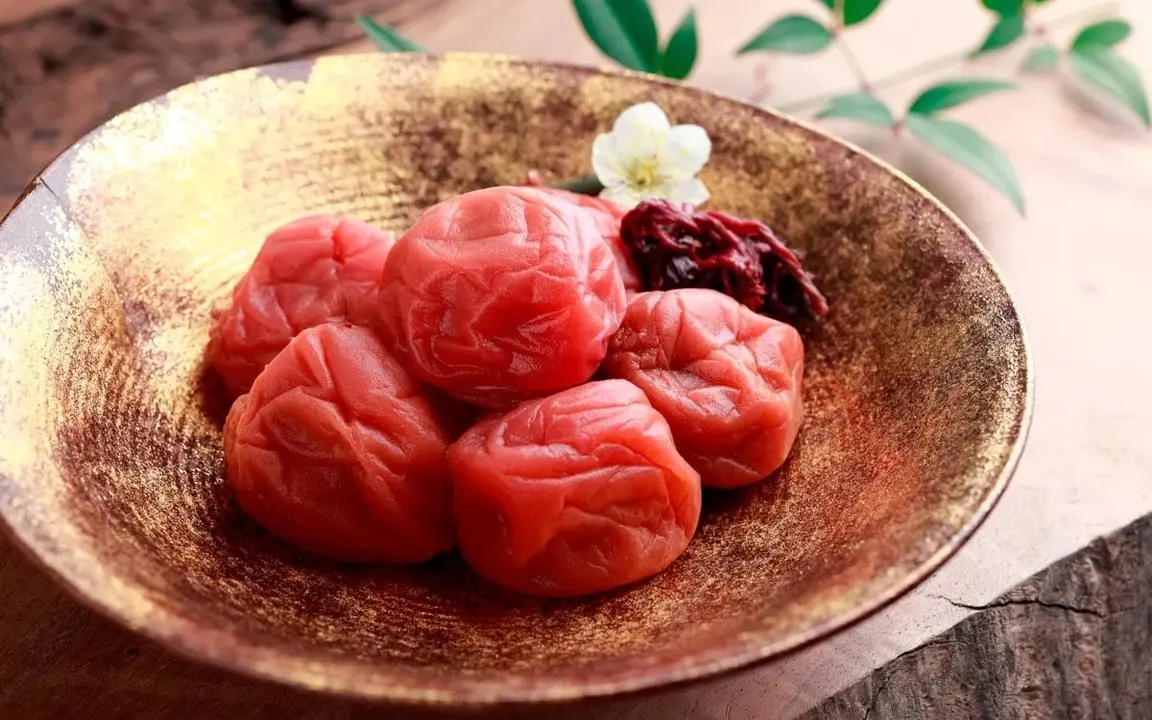 Ciruela umeboshi. / RR SS.