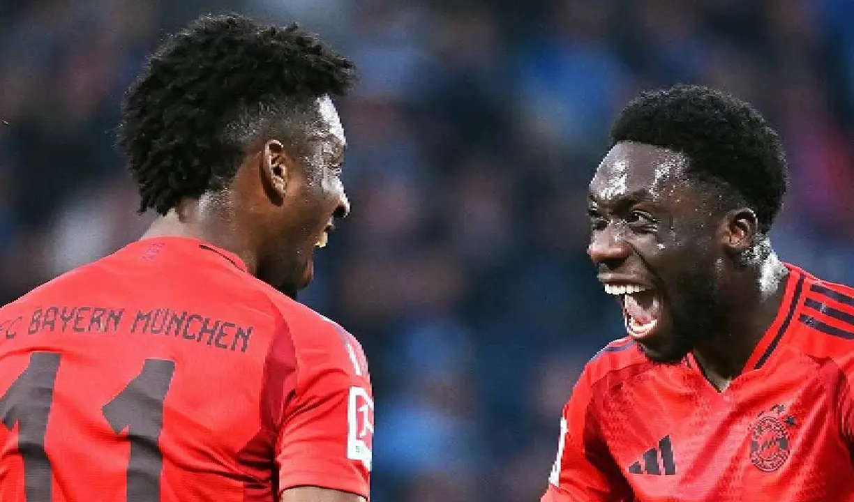 Kingsley Coman y Alphonso Davies, jugadores del Bayern. / Instagram: king