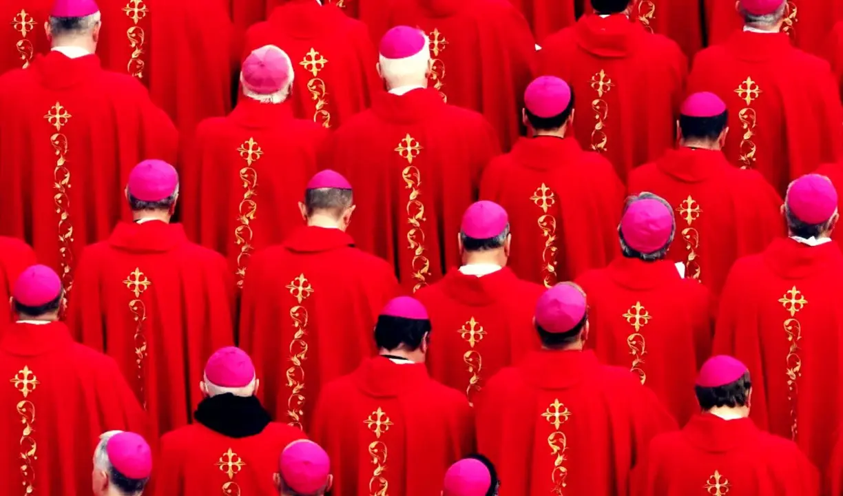 Un grupo de cardenales. / RR SS.
