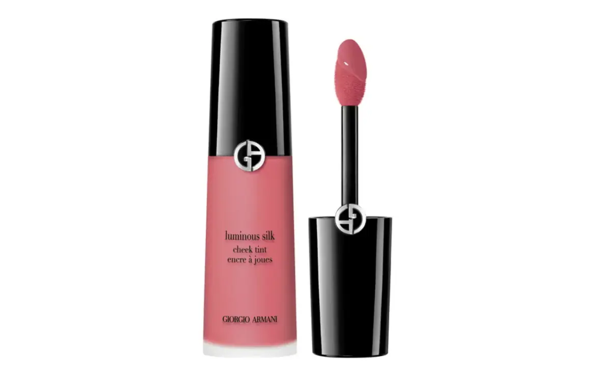 Blush liquído de Giorgio Armani. 