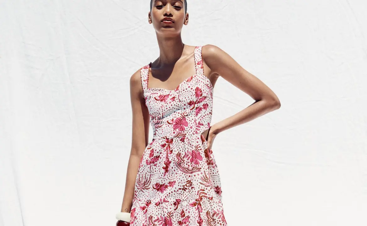 Vestido midi estampado, Zara.com.