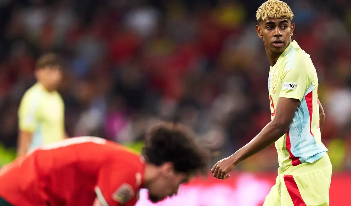 Lamine Yamal, futbolista espa&ntilde;ol. /  @sefutbol