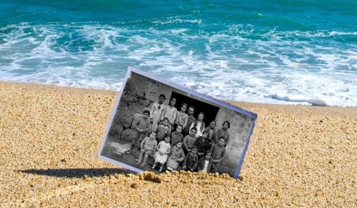 Los alumnos de Antoni Benaiges, maestro ejecutado en 1936 por los falangistas, visitan, por fin, el mar. / Sergi Bernal, Museum Mar&iacute;tim de Barcelona