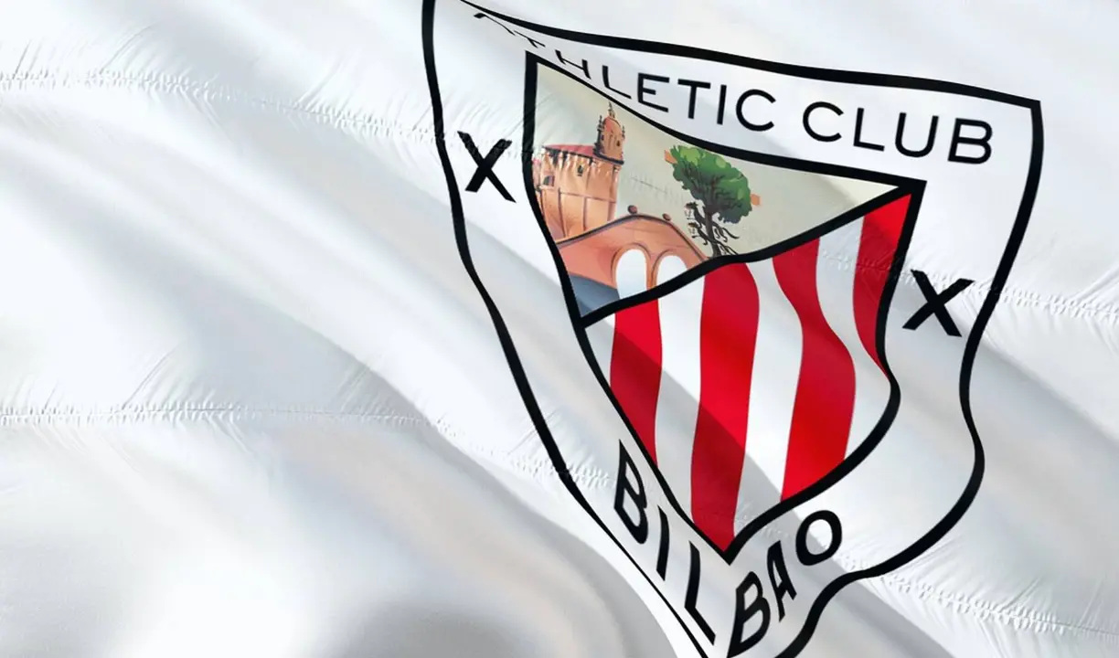 Bandera con el escudo del Athletic Club. /   Pixabay