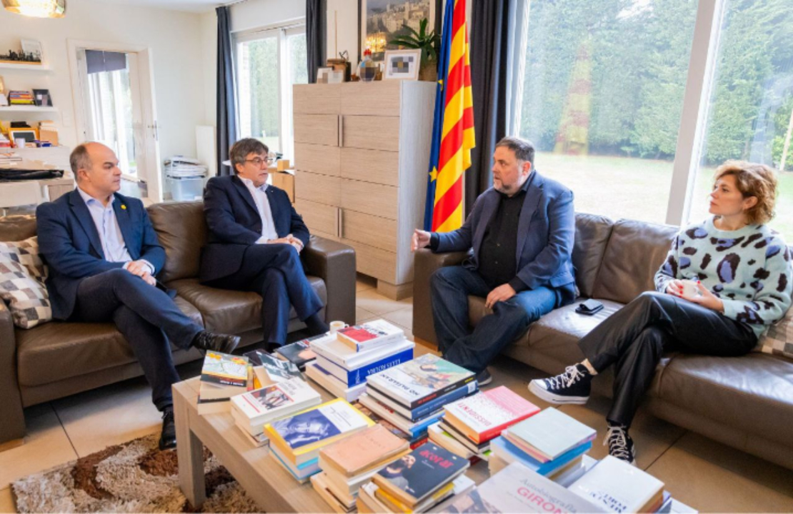 Jordi Turull, secretario general de Junts, Carles Puigdemont, Oriol Junqueras y Elisenda Alemany, secretaria general de ERC. / ERC