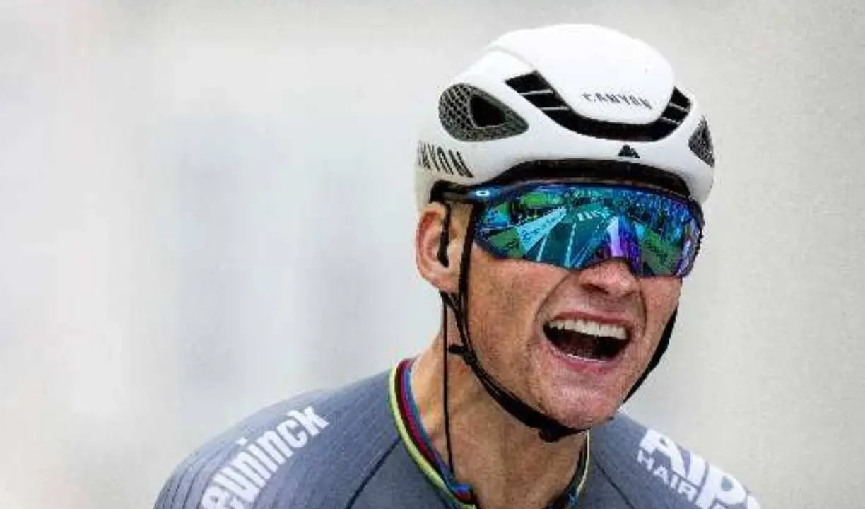 Mathieu van der Poel. / @letour