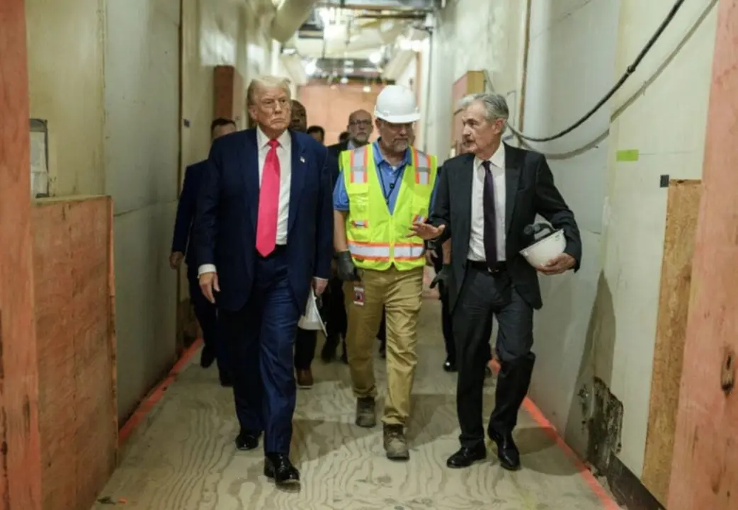Donald Trump, presidente de EE UU y Jerome Powell, presidente de la Reserva Federal. / White House