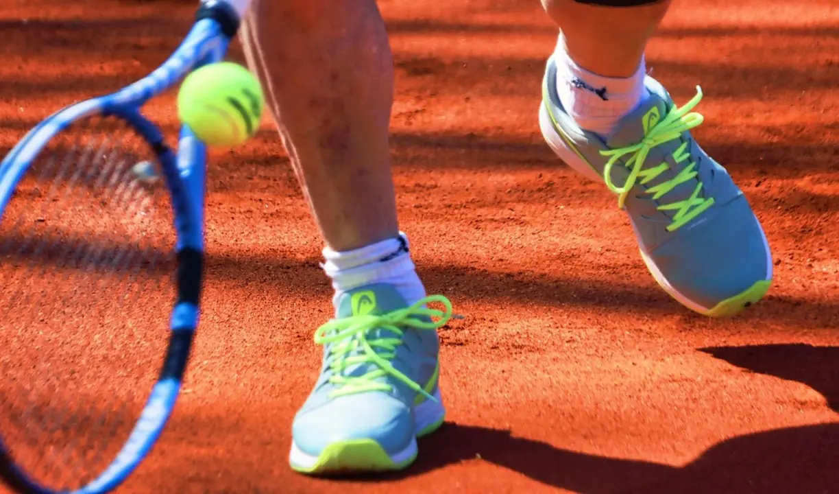 Imagen referencial de un jugador de tenis. /  Pixabay