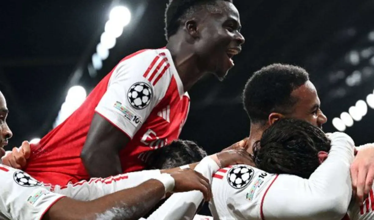 Los jugadores del Arsenal en plena celebraci&oacute;n de un gol. / @arsenal