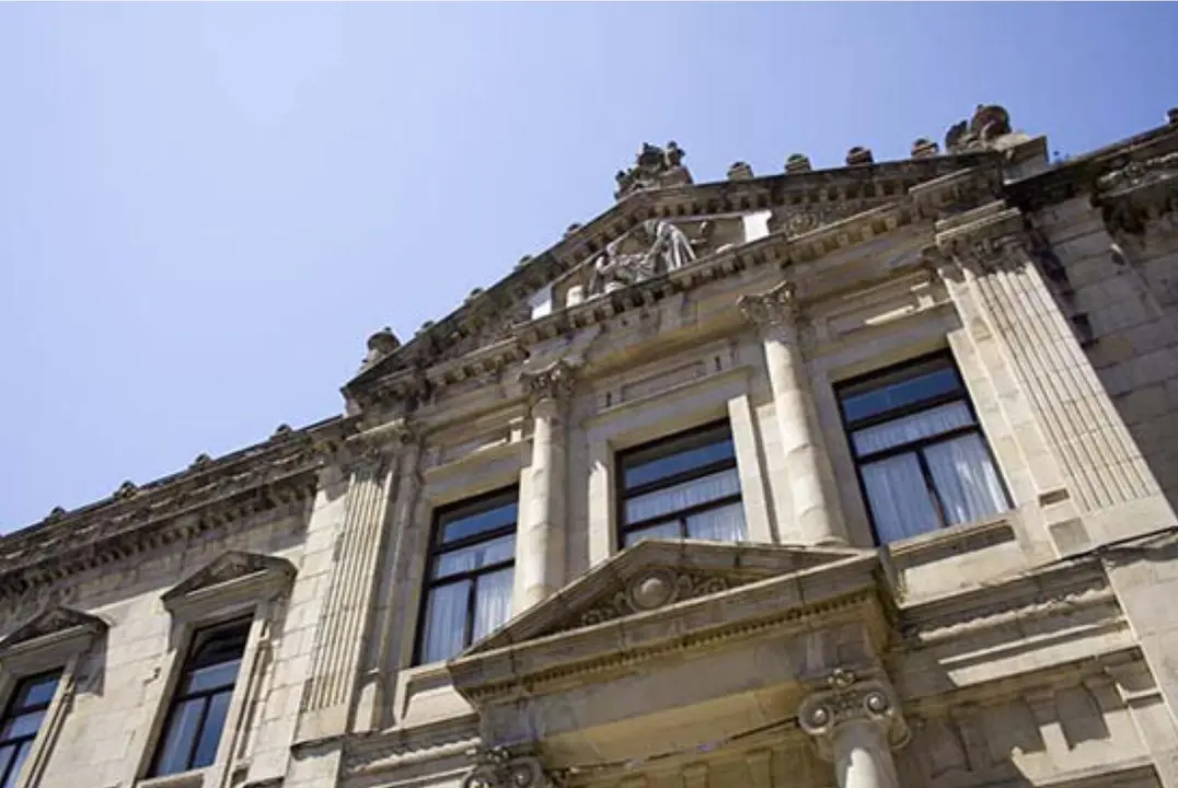 Facultad de Medicina de la Universidad de Santiago de Compostela. / Mundiario