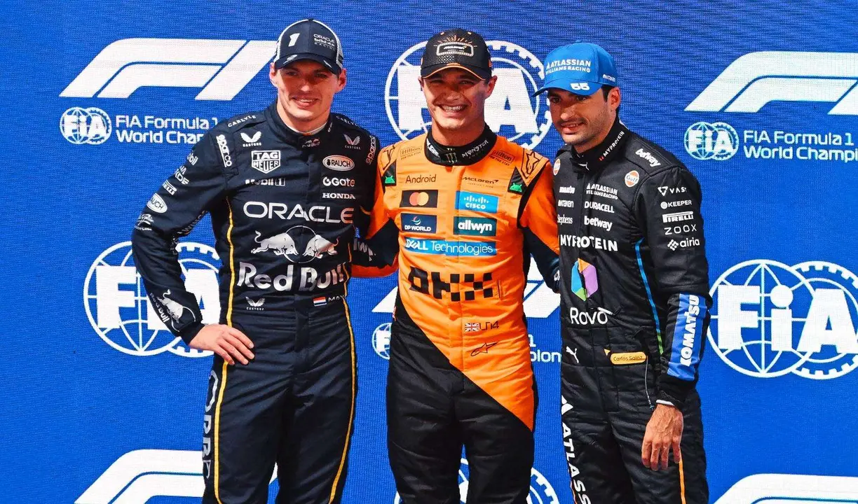 Max Verstappen, Lando Norris y Carlos Sainz. /   @mclarenf1