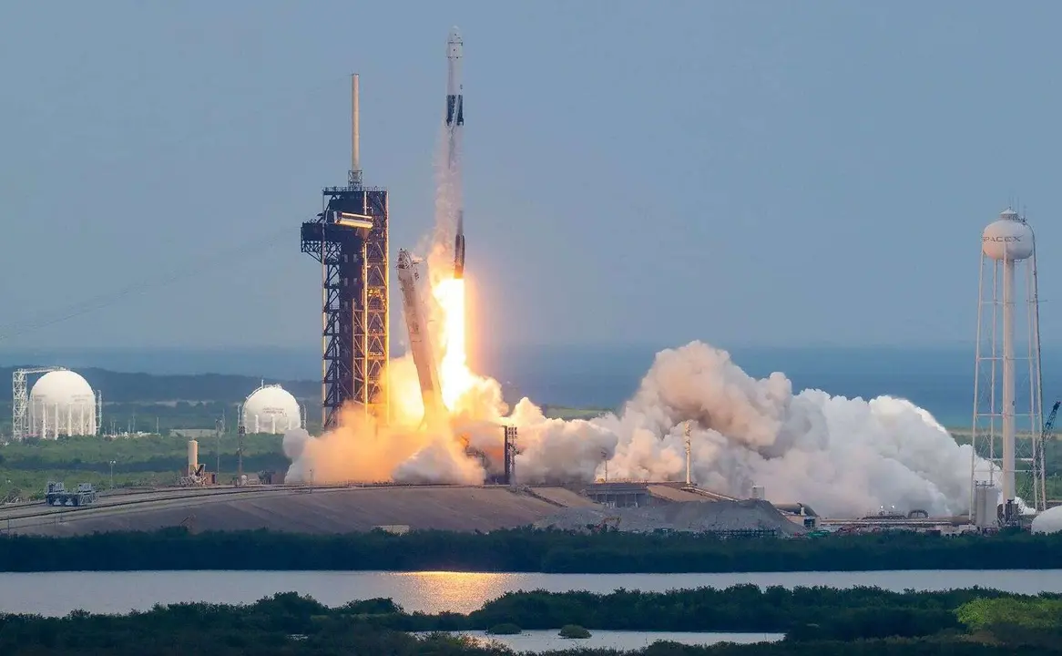Un lanzamiento de SpaceX. / Mundiario