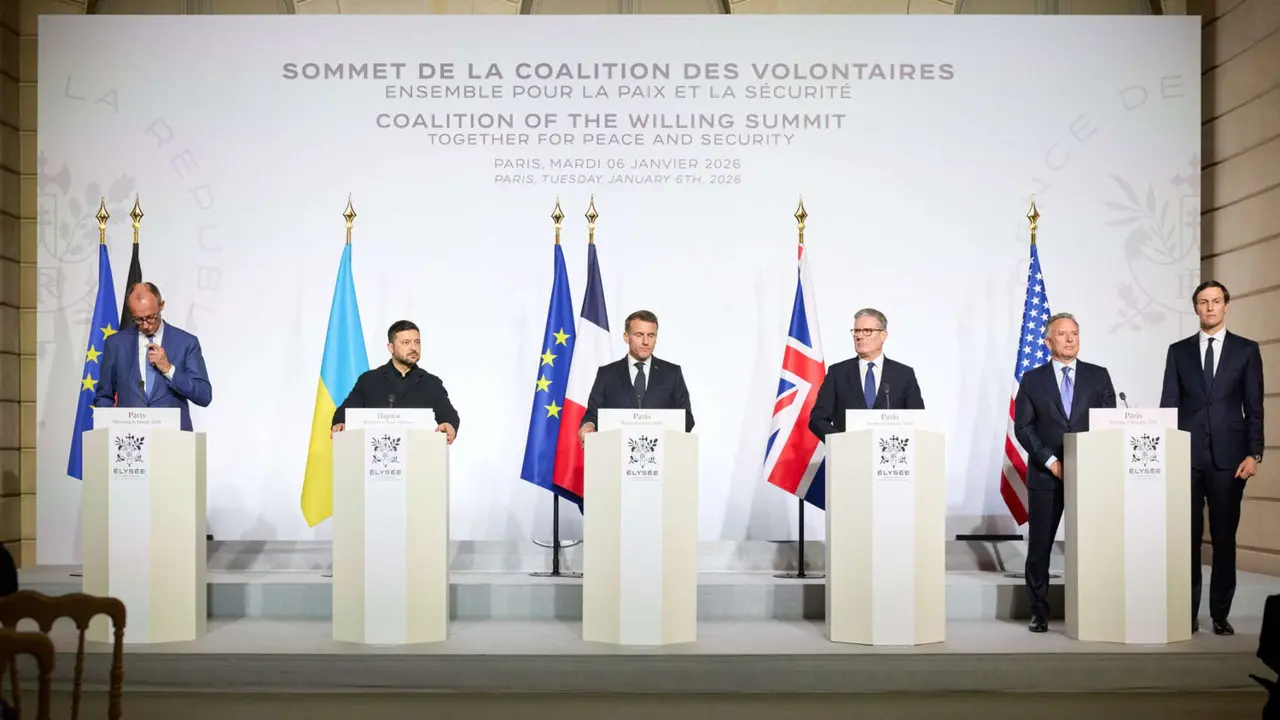 Friedrich Merz (Alemania), Volod&iacute;mir Zelenski (Ucrania), Emmanuel Macron (Francia), Keir Starmer (Reino Unido), Steve Witkoff y Jared Kushner (EE UU). / @ZelenskyyUa