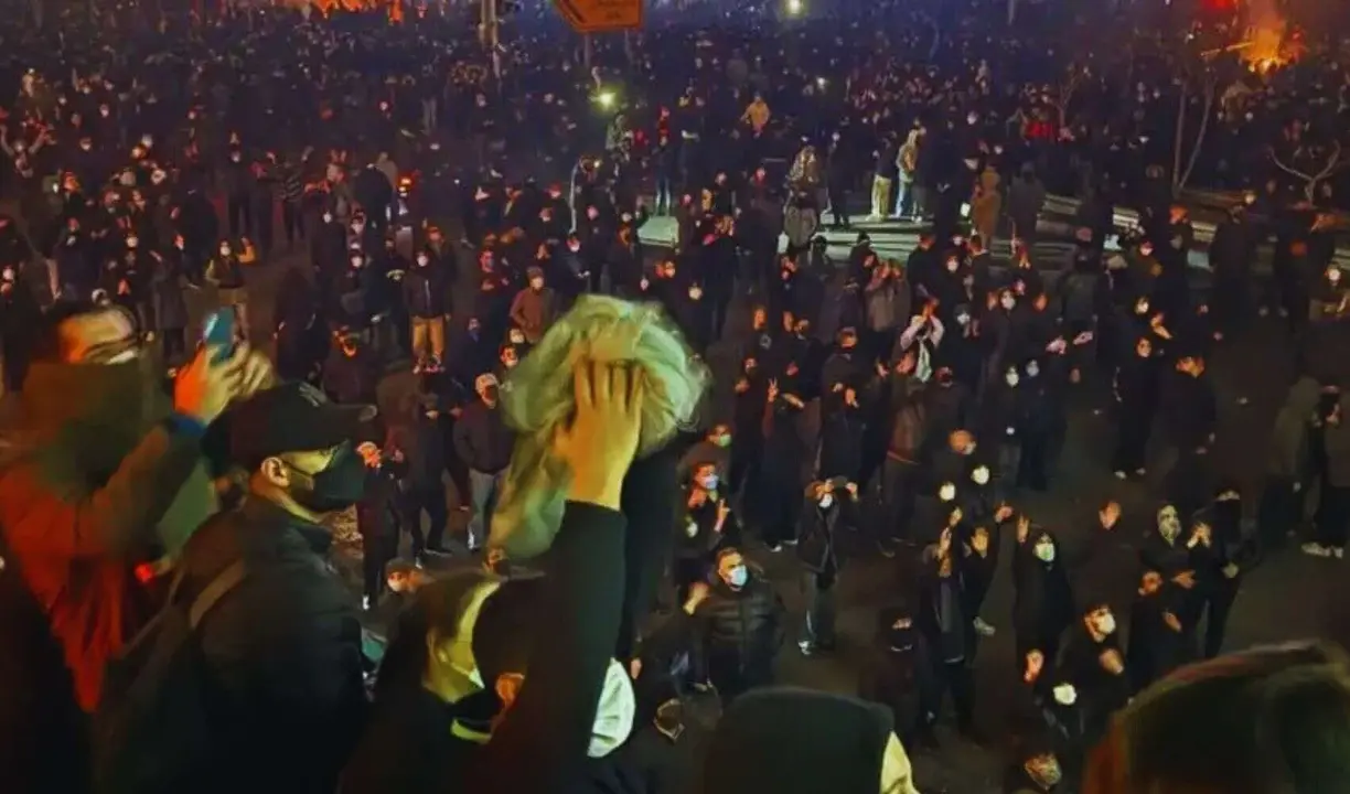 Protestas contra el r&eacute;gimen iran&iacute;. / RR SS.