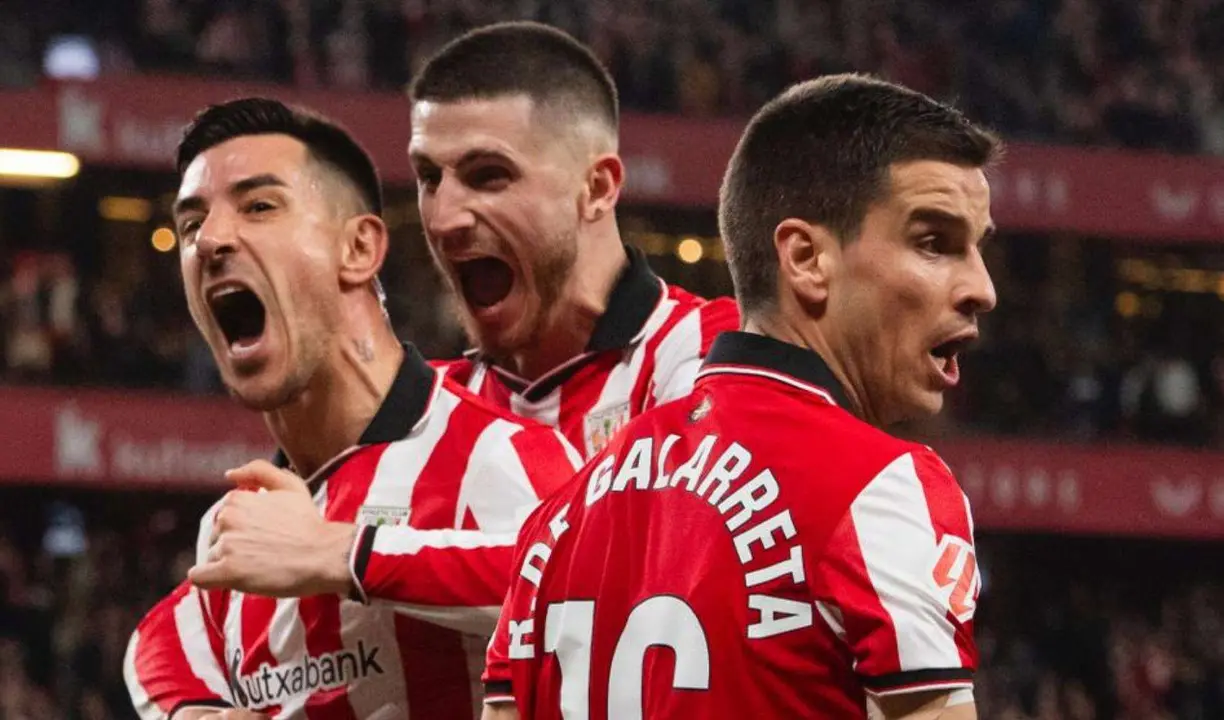 Los jugadores del Athletic en plena celebraci&oacute;n de un gol. /  @athleticclub