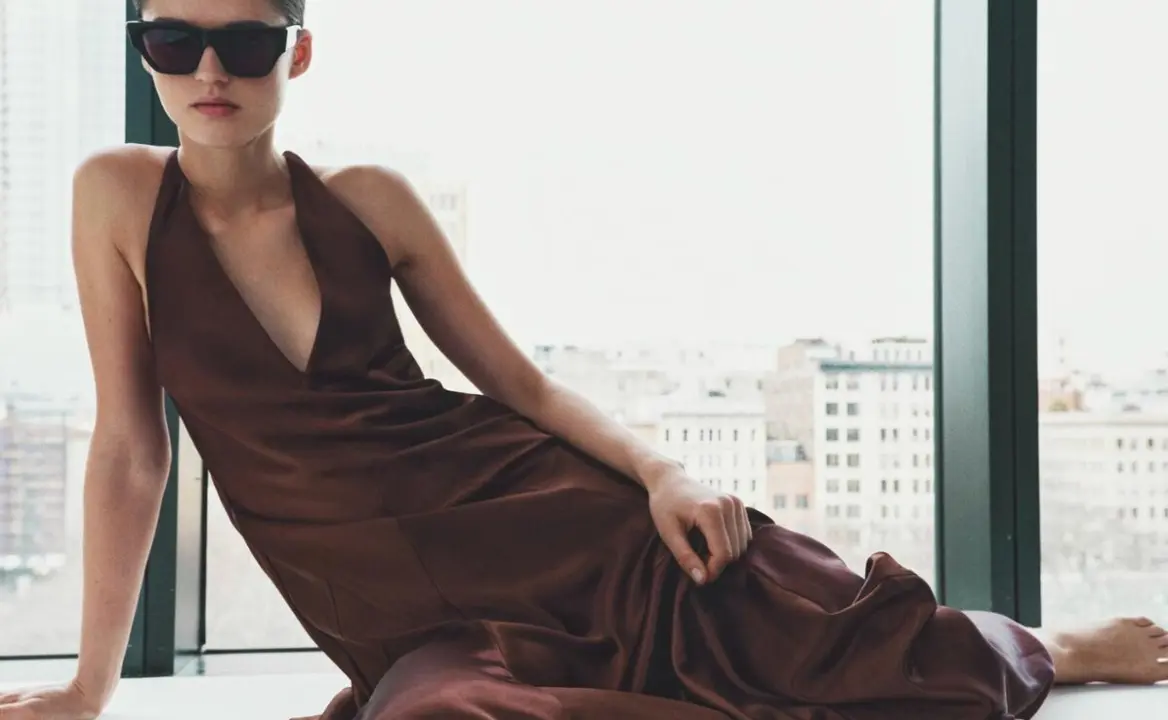 Vestido satinado, Zara.com. (1)