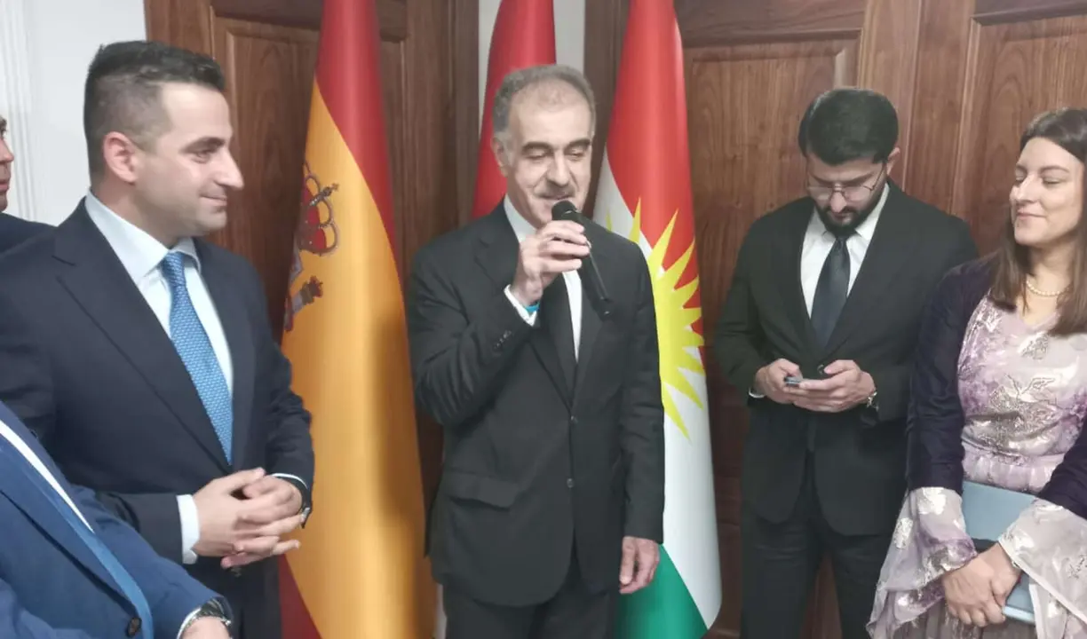 Darawan Haji, Safeen Dizayee y Poland Khase en Madrid. / Departamento Comunicacion, Gobierno Regional del Kurdistan