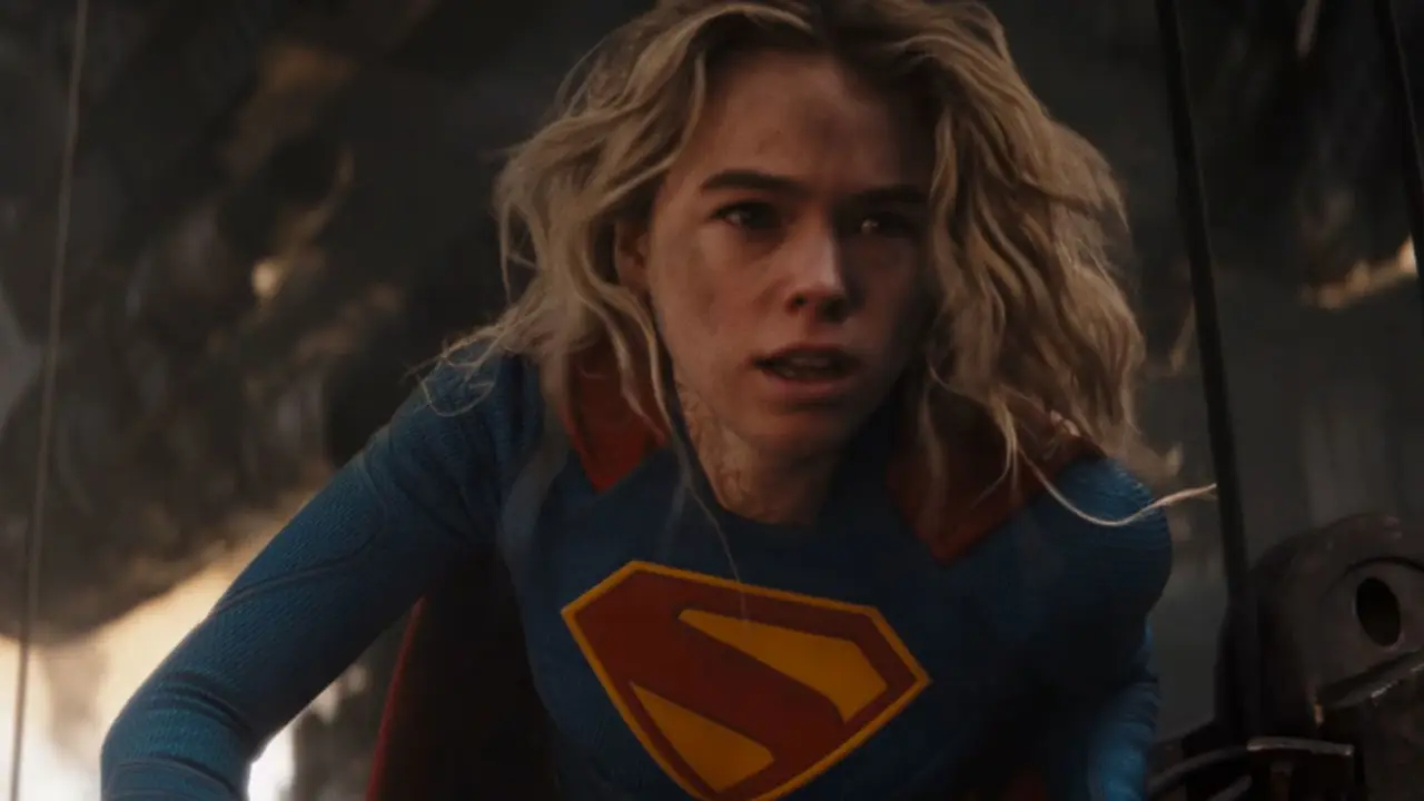 Supergirl. / RRSS