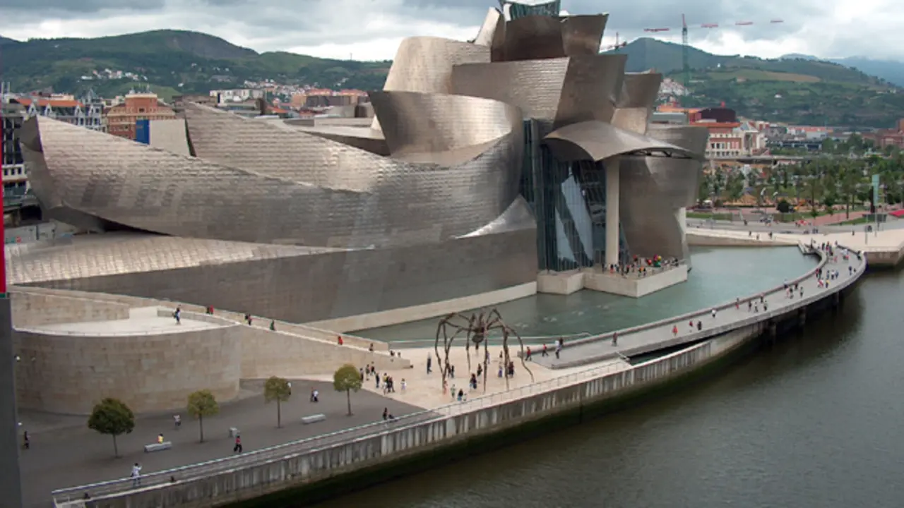 Vista general del Museo Guggenheim de Bilbao 