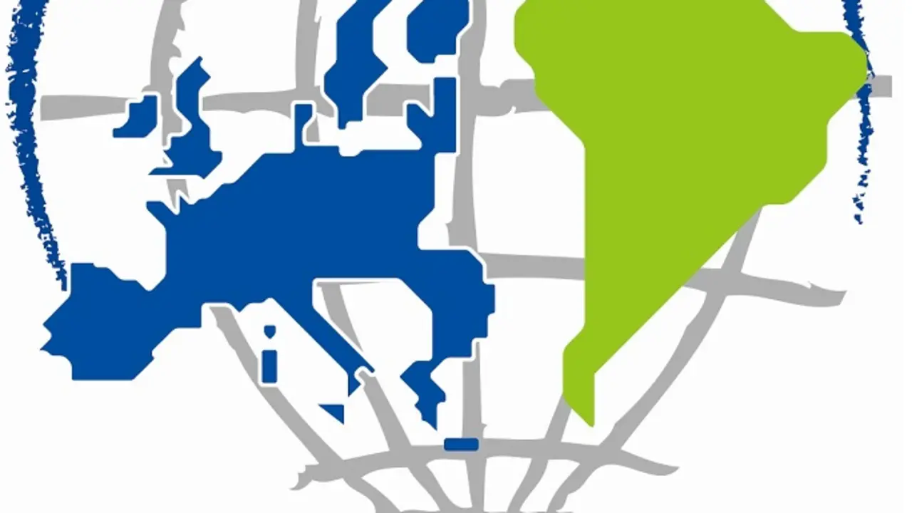 Logotipo de EUROLAT.
