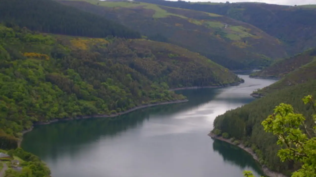 San Pedro de Ernes -Negueira de Mu&ntilde;iz, Lugo-, uno de los paisajes que se describe en la obra Donde el silencio, de Luisg&eacute; Mart&iacute;n.