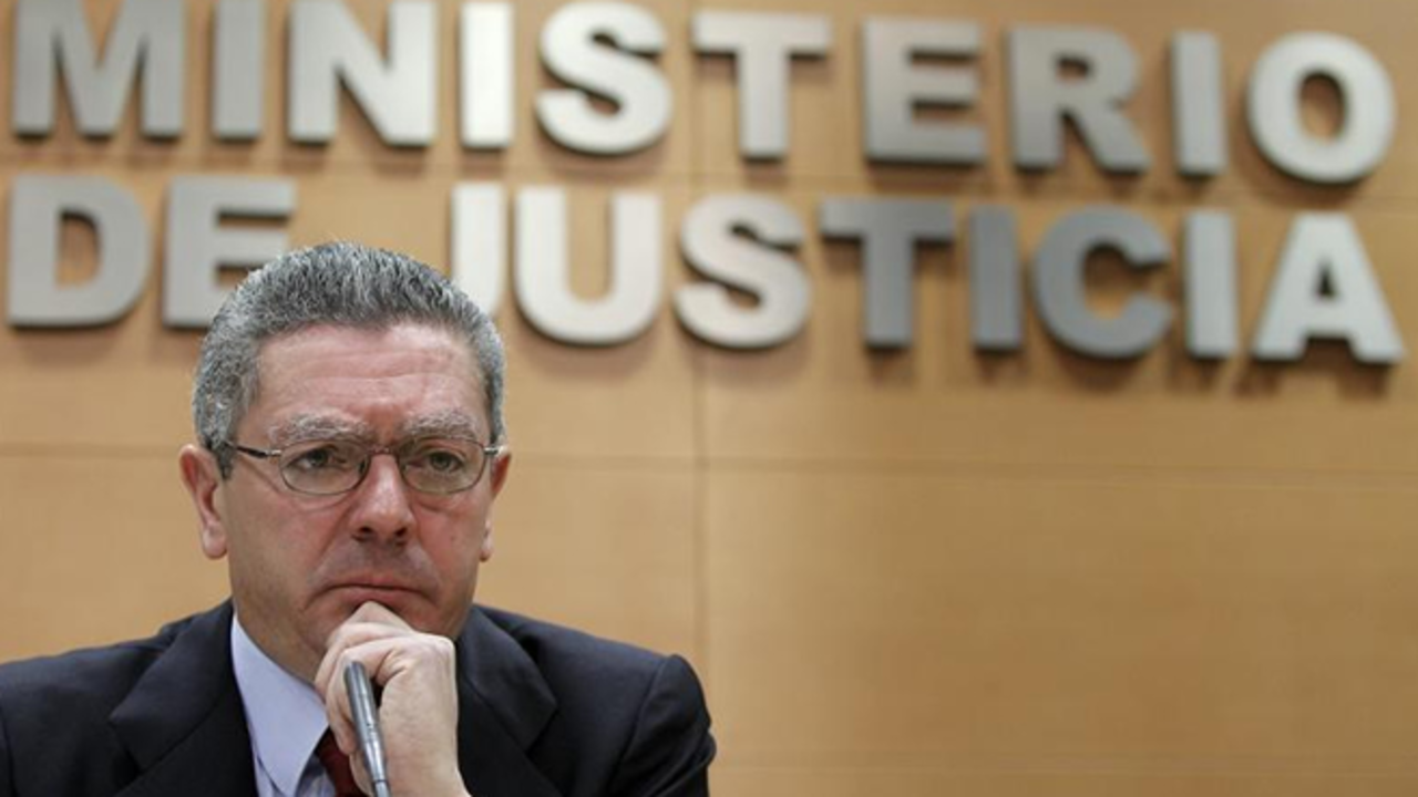 Alberto Ruiz Gallard&oacute;n.