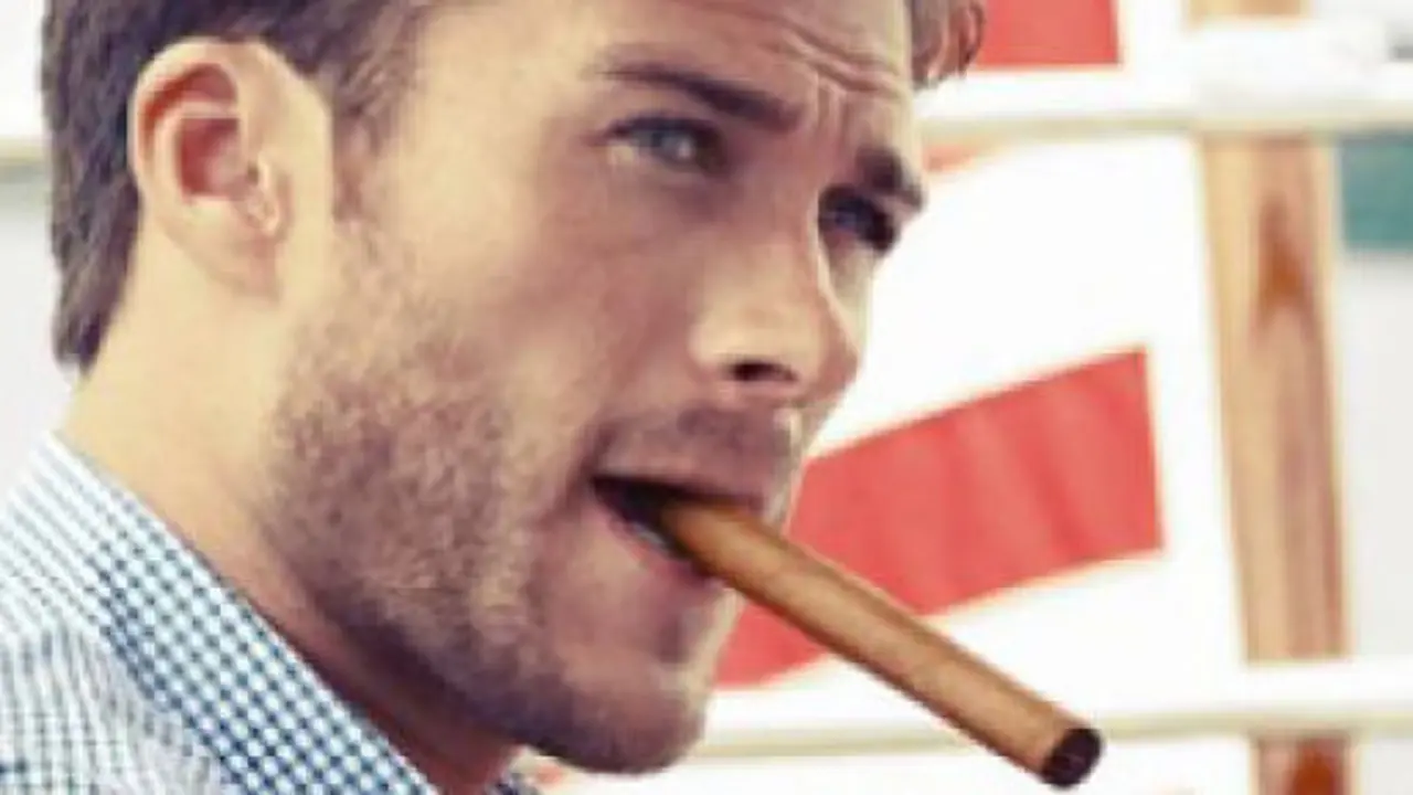  Scott Eastwood