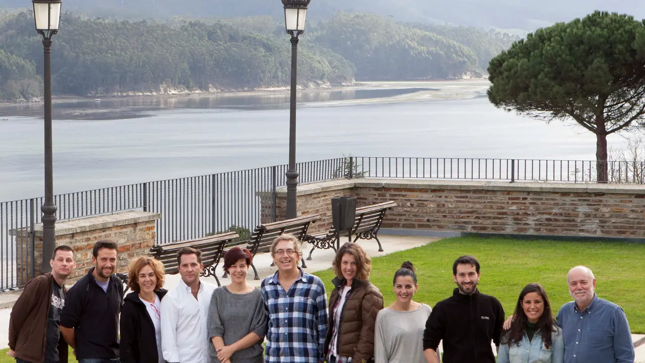 Participantes en el famtrip de A Mari&ntilde;a lucense, entre los que se encuentran Xurxo Lobato y Mari&ntilde;a Bello, colaboradores de MUNDIARIO.