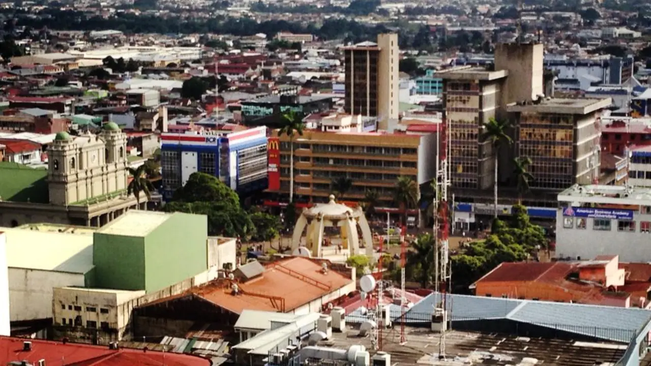 Vistas de San Jos&eacute;, capital de Costa Rica.