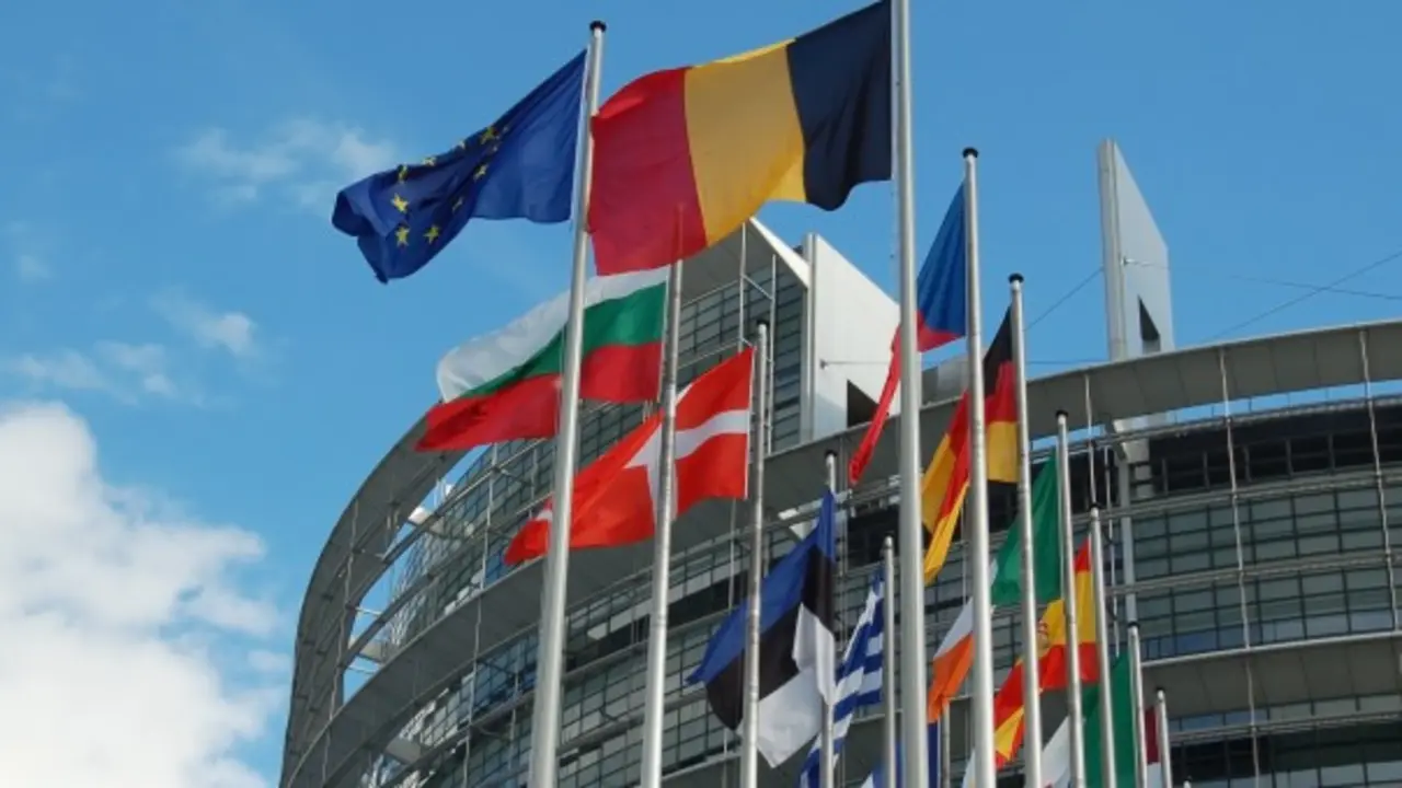 Refriega institucional en Bruselas.