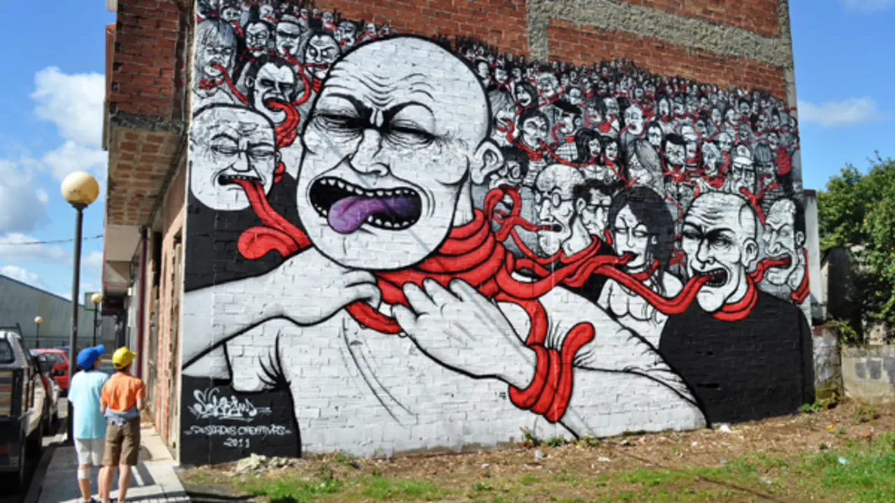 Mural en Ordes, obra de Marcos Sokram- foto Francisco Pu&ntilde;al Su&aacute;rez