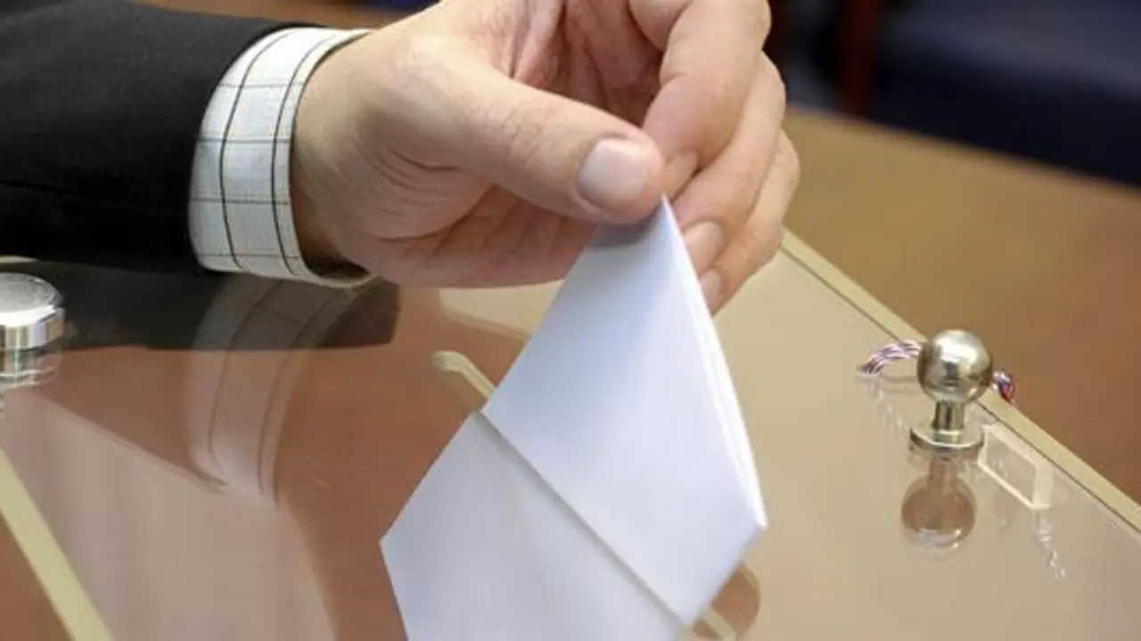 Voto. / RR SS.