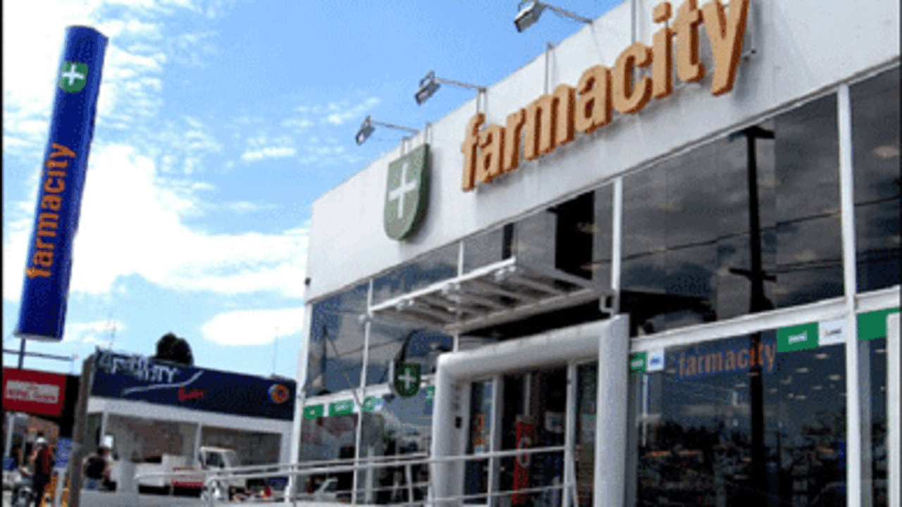 Establecimiento de la cadena Farmacity en Argentina.