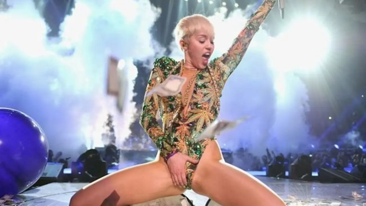 Miley Cyrus en su Bangerz Tour 2014
