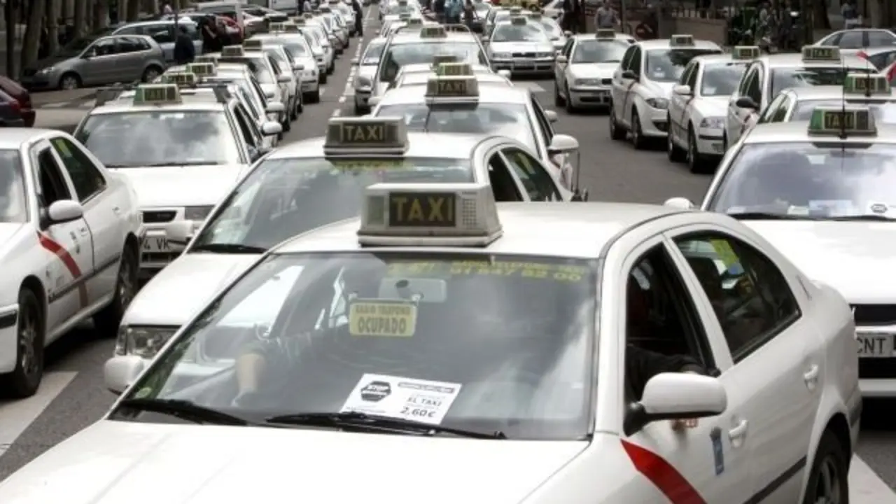 Taxis en Madrid. / bluemove.es