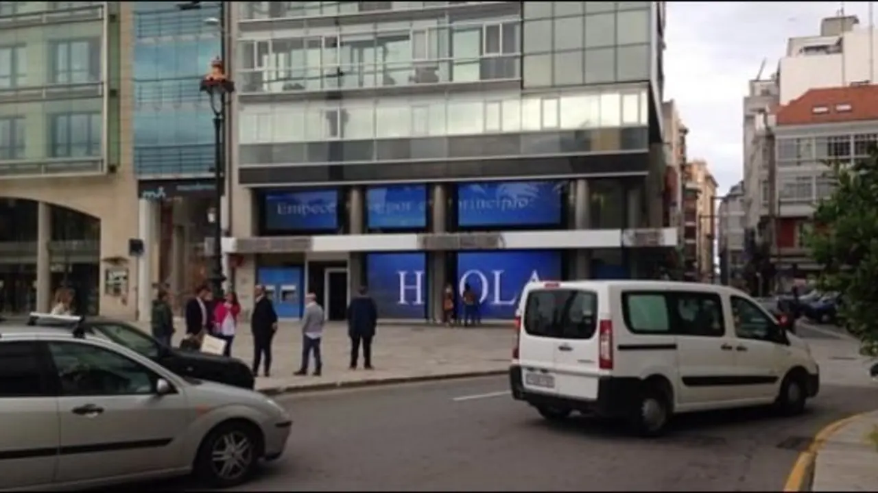Oficina de Abanca en el Cant&oacute;n de A Coru&ntilde;a.