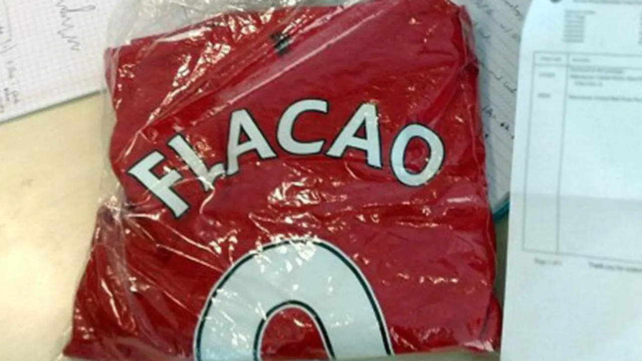 flacao-vez-falcao-error-tan-incomprensible-como-real-1410274457664