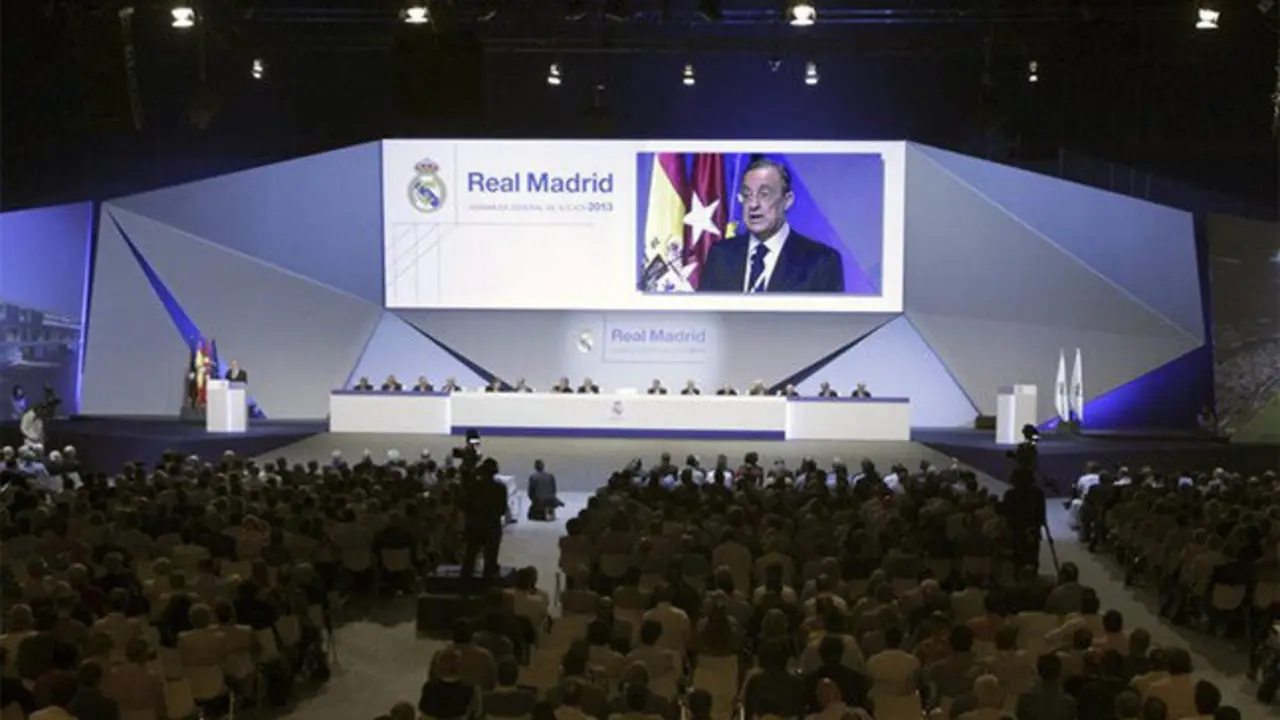 Florentino P&eacute;rez, en la asamblea del Real Madrid.