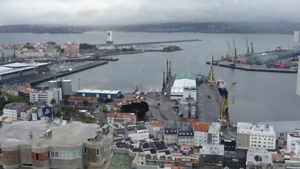 Puerto de A Coru&ntilde;a. / Mundiario