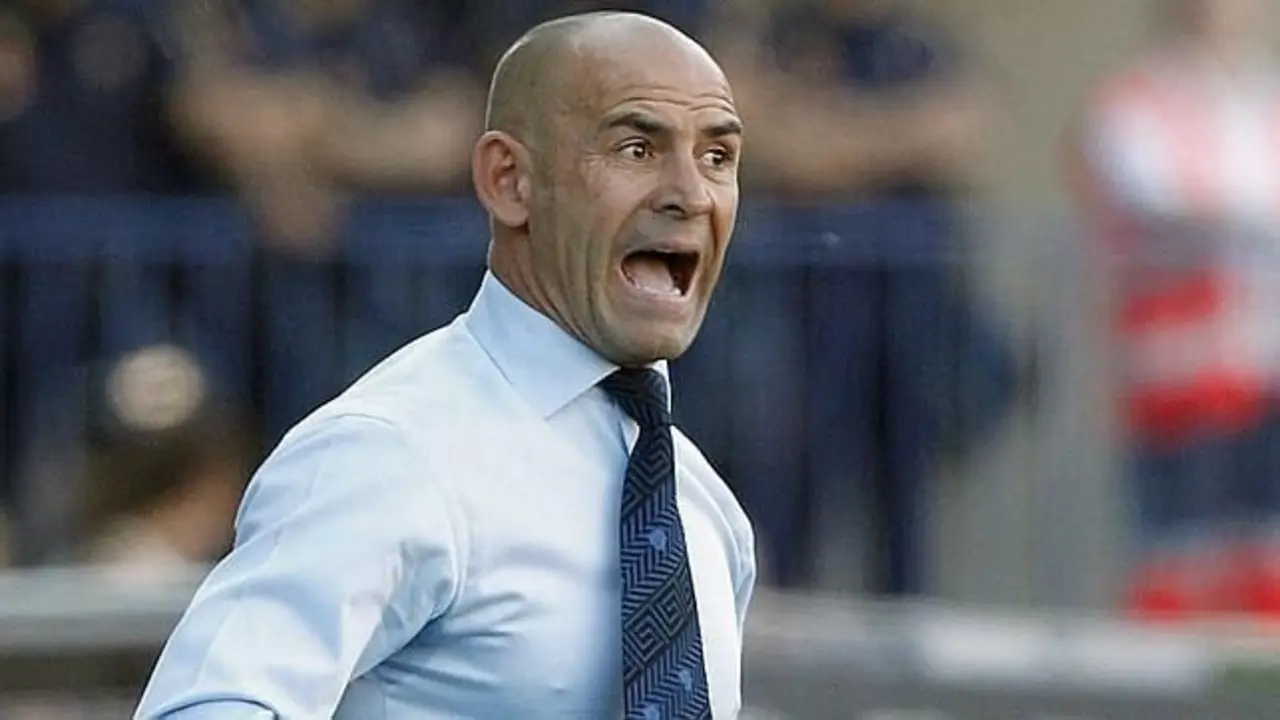Paco J&eacute;mez.